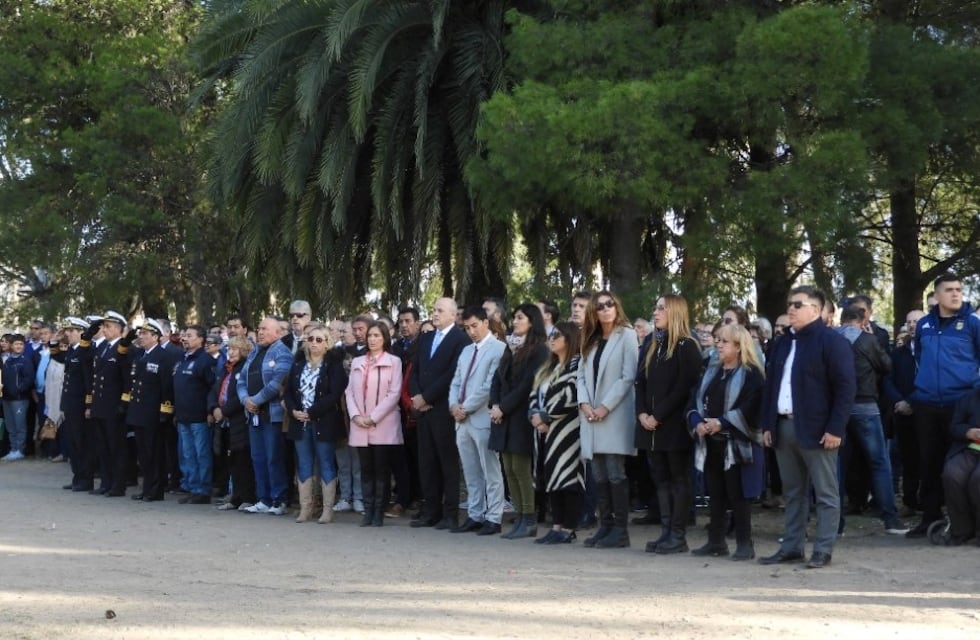 Se realizó el acto por 40° aniversario del hundimiento del Crucero Belgrano
