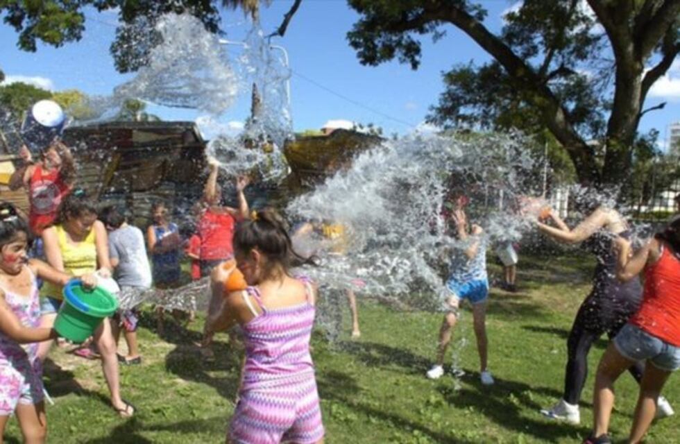 Municipio entrerriano suspendió sus carnavales y propone volver al “Carnaval del agua”