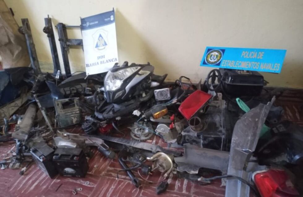 Punta Alta: allanan una vivienda y encuentran decenas de partes de motos