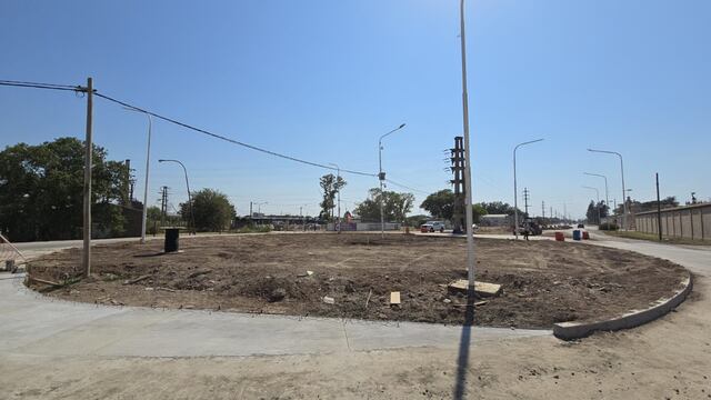 Avanza la rotonda frente al Cementerio