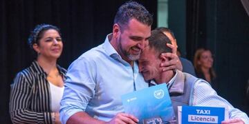 Ushuaia: entregaron 37 licencias de taxis a nuevos adjudicatarios