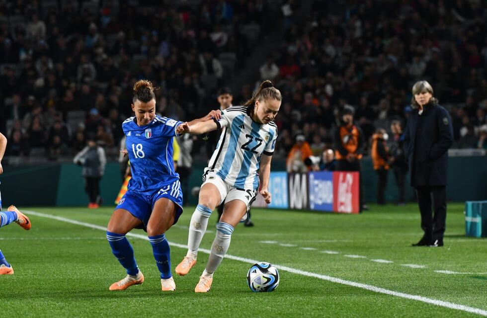 La Selección Argentina no pudo con Italia y cayó en el debut mundialista: cuándo vuelve a jugar