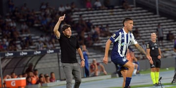 Alexander Medina, con varios cambios en la visita de Talleres a Sarmiento.