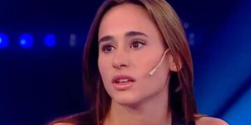 Martina, la ex Gran Hermano, posó en ropa interior desde la cama y encendió Instagram