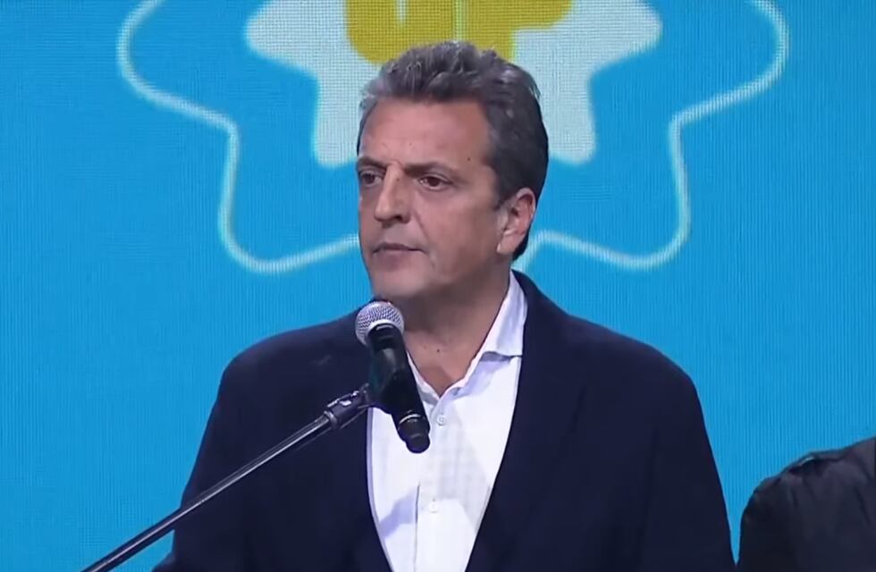 Sergio Massa sigue polarizando con Javier Milei: reivindicó la cuestión Malvinas y la figura del Papa Francisco