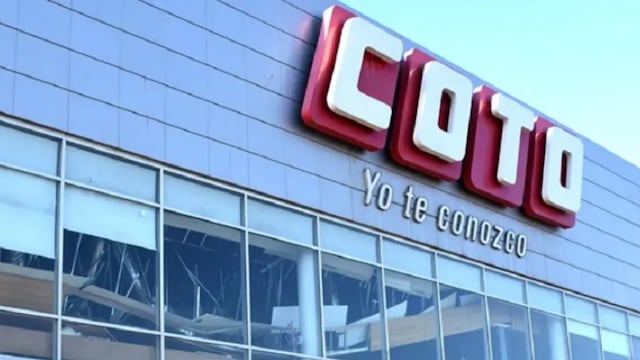 Televisores con descuento y sin interés: así es el outlet que Coto tiene en Buenos Aires.
