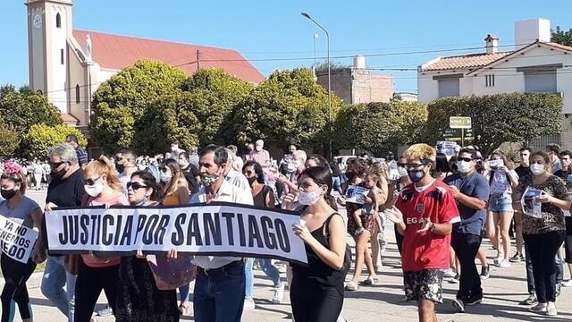 Vecinos de Berrotarán se manifestaron para pedir justicia por Santiago Mansicidor.