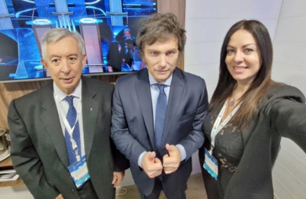 Antes del debate, Milei presentó a su secretario de Trabajo