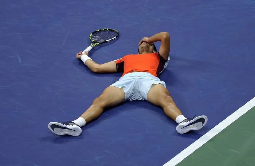 US Open: el puntazo de Carlos Alcaraz durante el partido que más tarde terminó en la historia