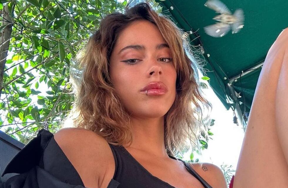 Tini Stoessel y el color fucsia: cómo surgió la “marea rosa” que se convirtió en el dress code en sus shows