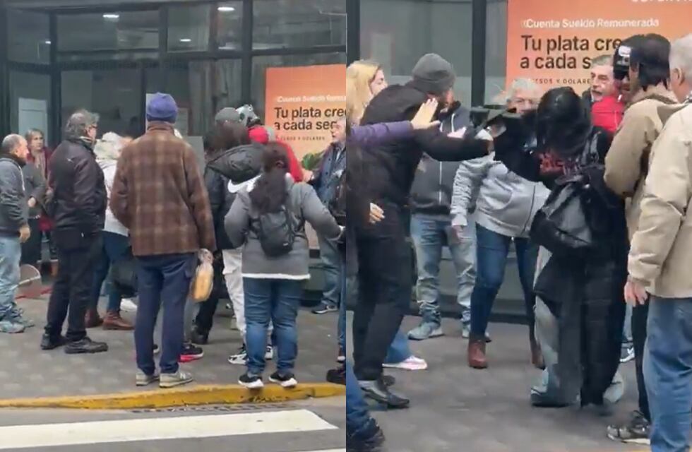 Video: Una mujer intentó robar un bolso con dólares y fue detenida por los vecinos