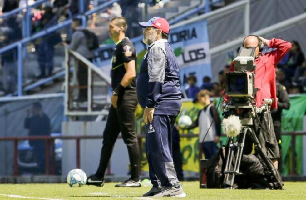 Concejales proponen instalar un monumento a Maradona en Mar del Plata