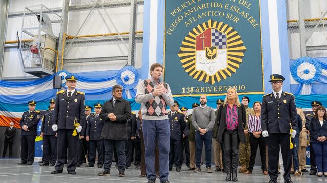 Acto por el 138º aniversario de la Policía de Tierra del Fuego