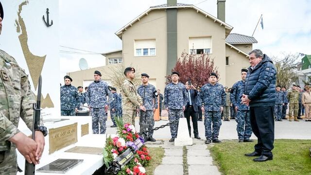 Acto en Ushuaia por el 65° aniversario del hundimiento del ARA Guaraní