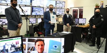 Firma del convenio de "Ojos en Alerta" entre San Miguel y Rafaela