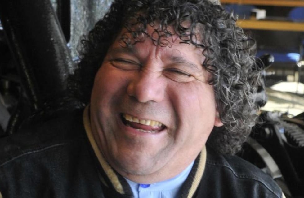 Para reír hasta llorar: los desopilantes chistes del humorista cordobés que “la descose” en TikTok