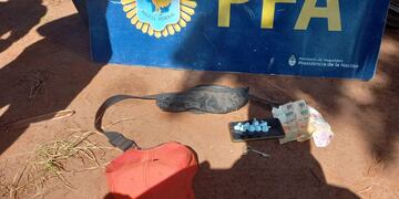 Hombre detenido acusado de comercializar cocaína en la vía pública en Puerto Iguazú.