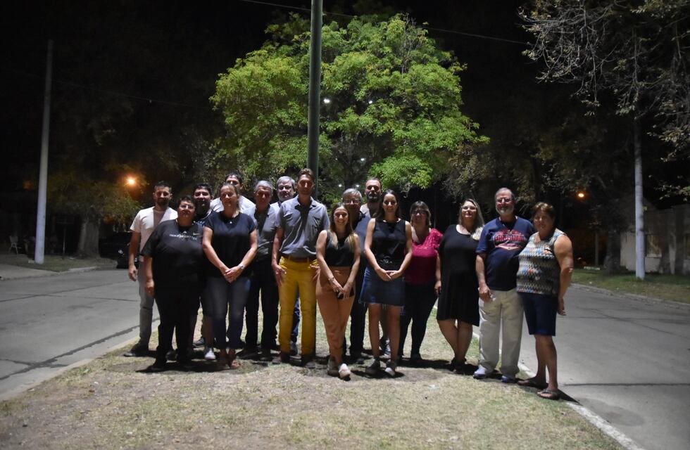 Encendieron las nuevas luminarias LED de Avenida Podio