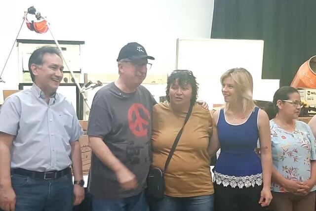 Emprendedores de Montecarlo recibieron equipamiento del Banco de Herramientas Municipal.