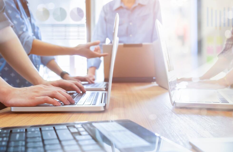 UNER: ya tiene tendido de fibra óptica la sede de Concepción del Uruguay