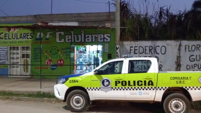 Allanaron un local que vendía celulares robados.