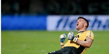 El arquero llega a Córdoba el jueves y desde el 1 de enero está a disposición del Cacique Medina.