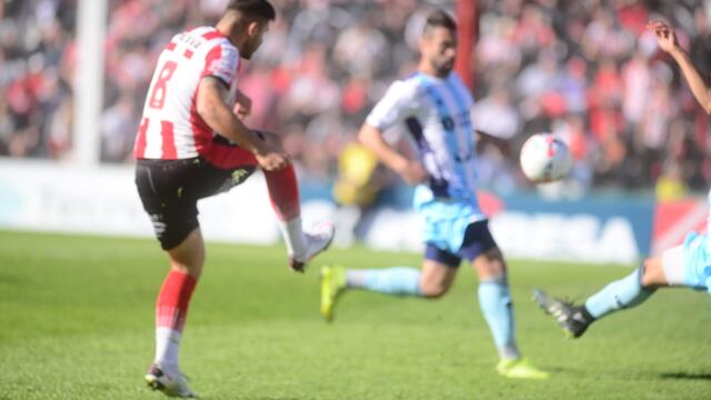 Instituto enfrenta a Atlético de Rafaela por la fecha 19 de la Primera Nacional en el estadio Monumental de Alta Córdoba. (José Gabriel Hernández / La Voz)