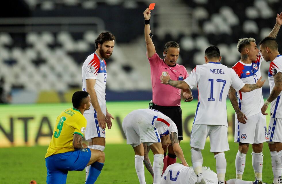 Gran baja para Brasil: sancionado, Gabriel Jesús se pierde la final contra Argentina