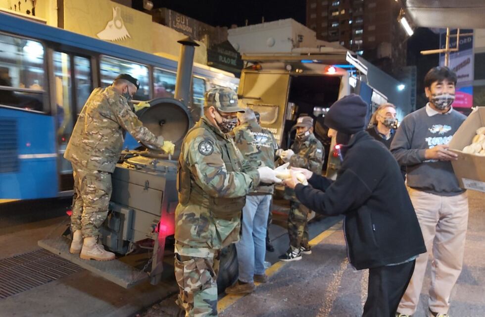 Se duplicó la asistencia alimentaria a personas en situación de calle ante la ola polar