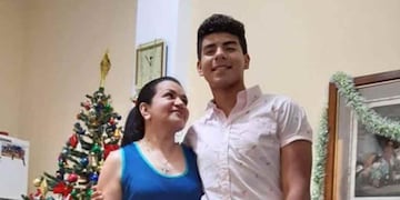 Fernando Báez Sosa y su mamá