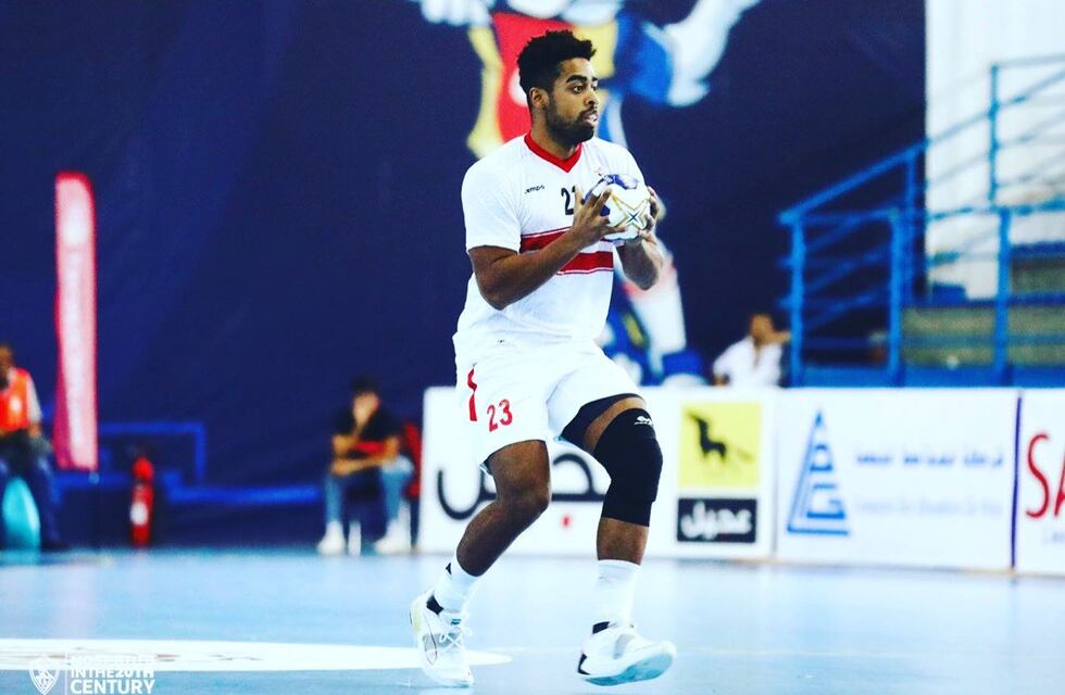 James Parker debutó en su nuevo club de Handball