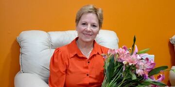 La historia de vida de Encarnación Linares, la nueva reina del Adulto Mayor de San Juan.