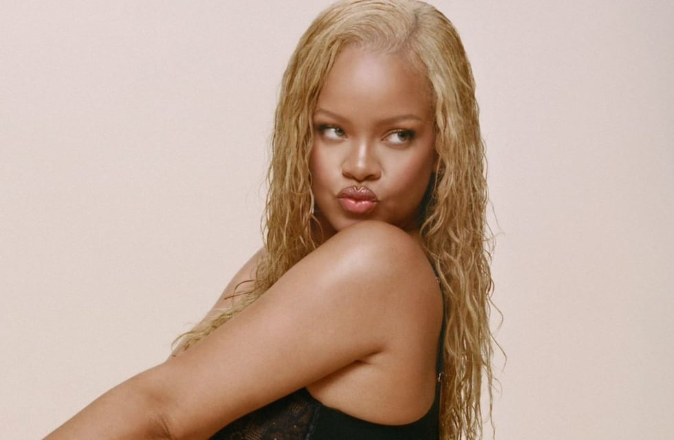 Se filtró un video ultra hot de Rihanna que juega al límite de la cancelación