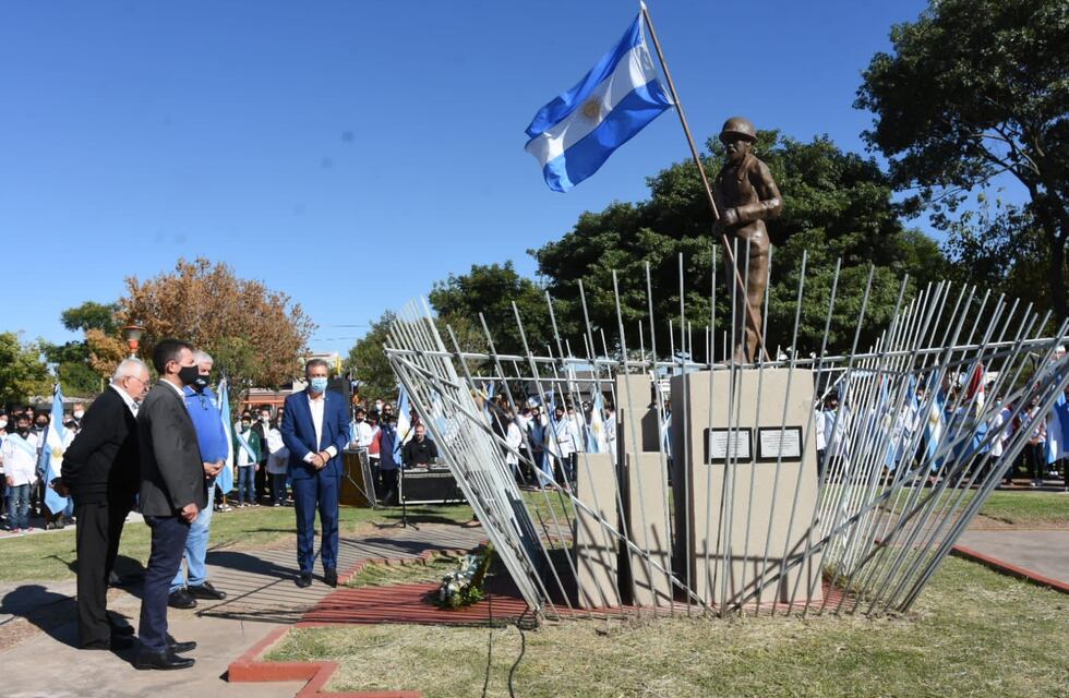 Rafaela conmemoró los 40 años de la gesta de Malvinas