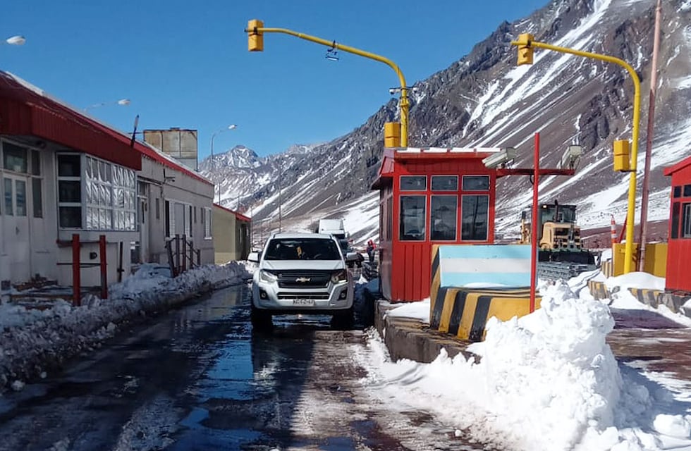 Se abrió el Paso a Chile y miles de turistas chilenos pudieron volver a casa