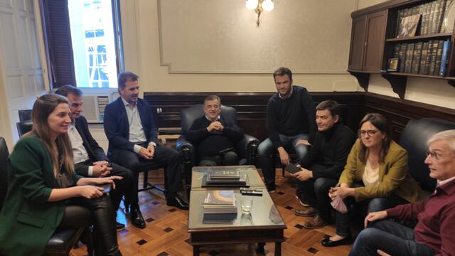 La mesa del interbloque Juntos por el Cambio exigió volver a la presencialidad plena. (Foto Prensa UCR)