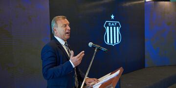 Proclamado hasta por cuatro años más. Andrés Fassi extendió su mandato sin oposición.