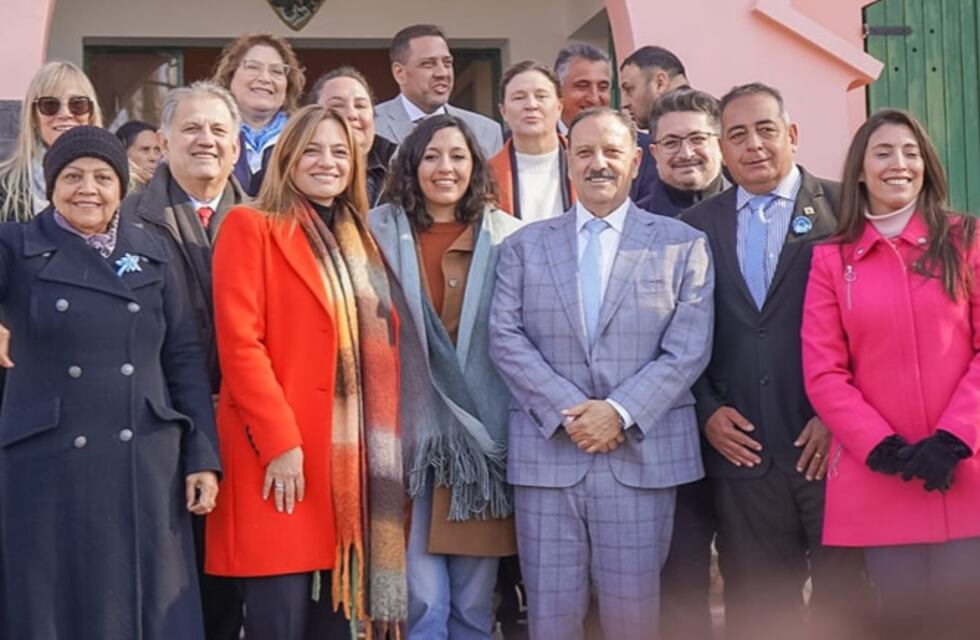 Pacto de Mayo: legisladores de UxP se abroquelan con un gobernador “rebelde”