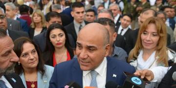 Manzur: “Lo que dijo Sánchez es un delito federal. Si él conoce a algún ciudadano que vende droga, su obligación y su responsabilidad es ir a la Justicia Federal”