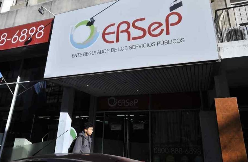 Qué es Ersep, el ente que en un mes autorizó siete aumentos de tarifas en Córdoba