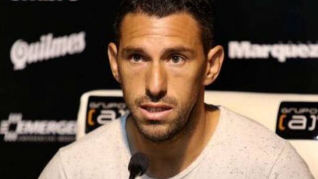 El exfutbolista tuvo que elegir entre Messi y Maradona.