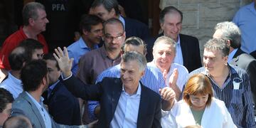 ARA San Juan: se suspendió la indagatoria a Mauricio Macri en Dolores. (Clarín)