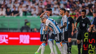 Garnacho, contra Australia en junio pasado (Instagram)