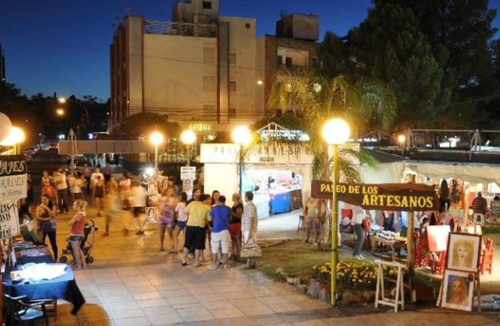 Villa Carlos Paz: El 2 de enero abre el Paseo de los Artesanos renovado