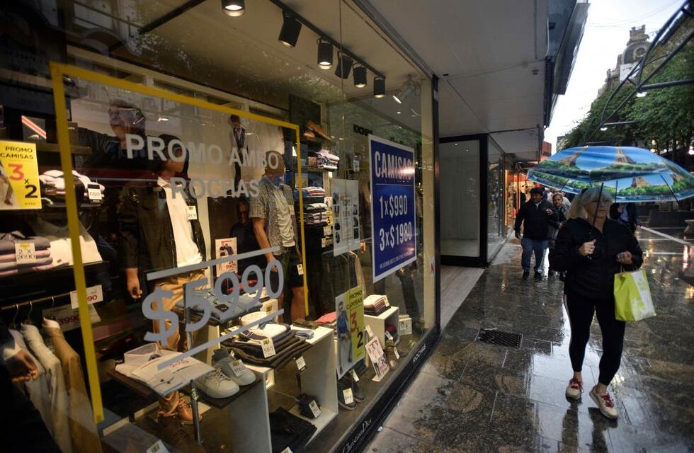 El Gobierno planea inyectar $335.000 millones en la calle para que se reactive el consumo en julio