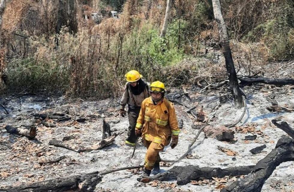 Realizan colecta para colaborar con Bomberos Voluntarios de 9 de Julio