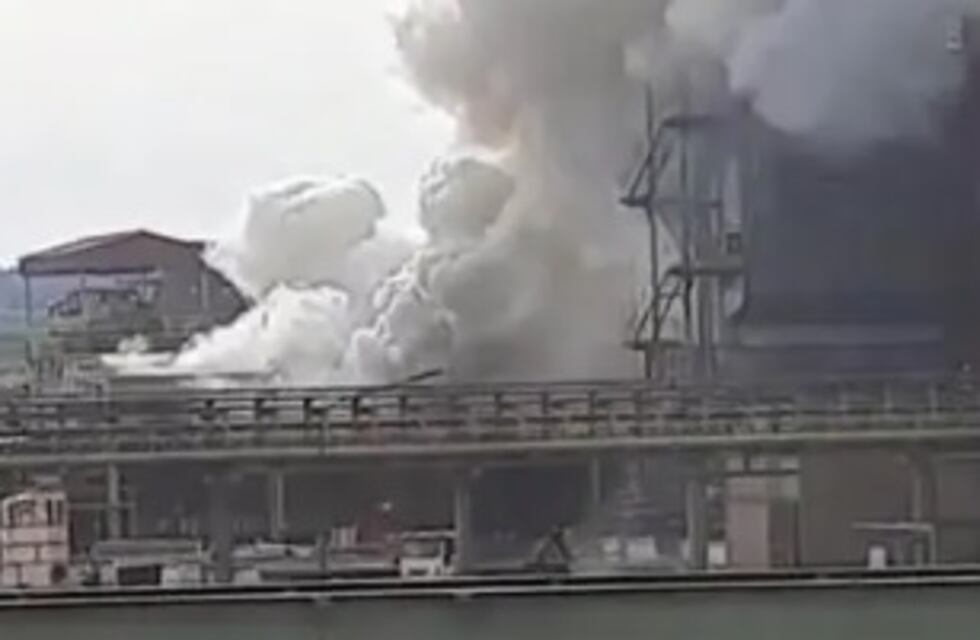 Puerto Esperanza: explotó un reactor de clorato de la empresa chilena Arauco