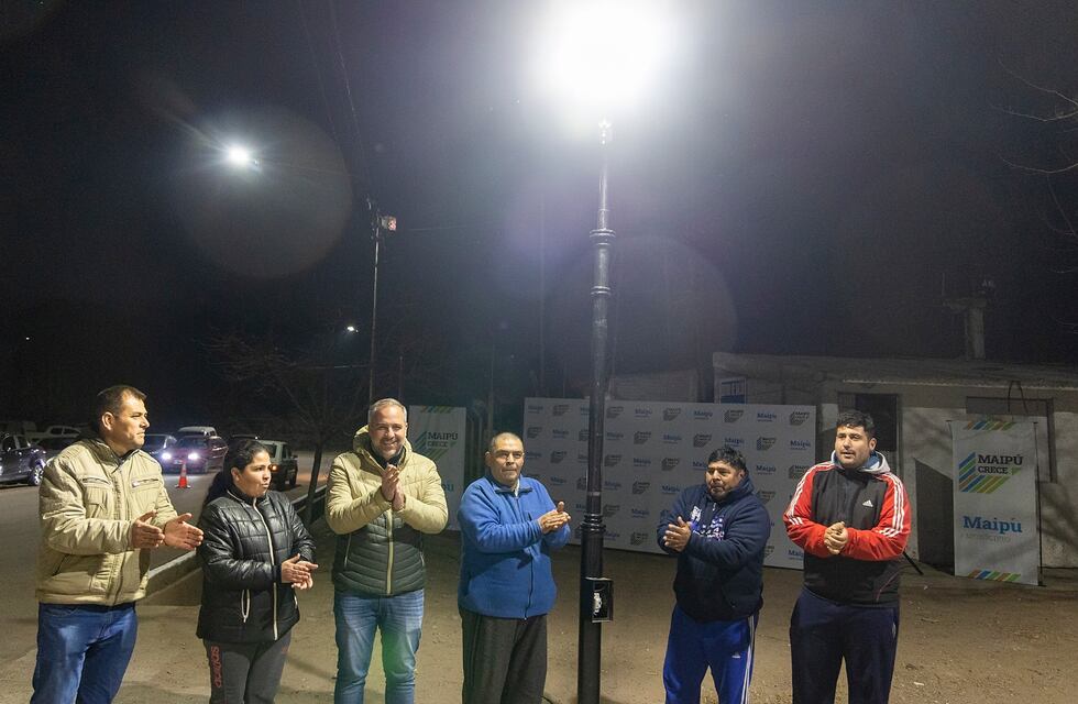 En Maipú la reconversión lumínica llega a más barrios