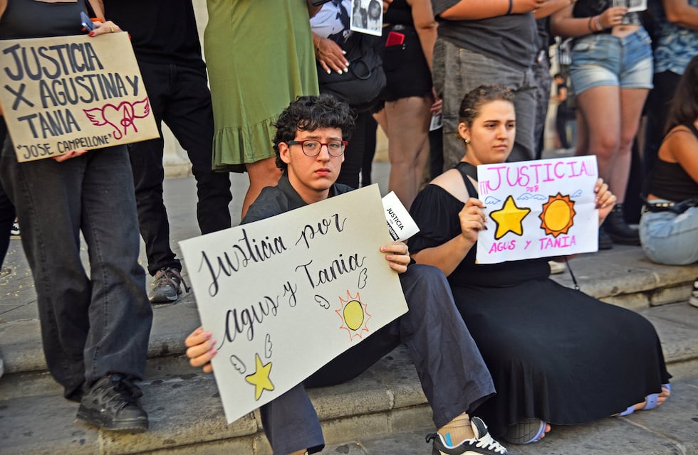 La familia de las víctimas en Rosario marchó en Córdoba: “Justicia por Agus y Tania”