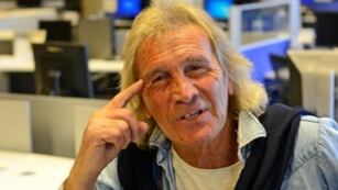 el exfutbolista permanece internado hace 50 días